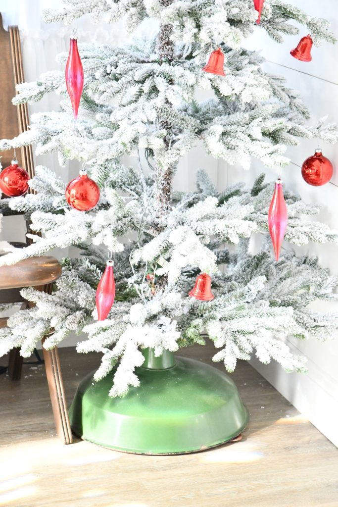 Farmhouse Vintage Christmas Tree Stands green pendant lamp