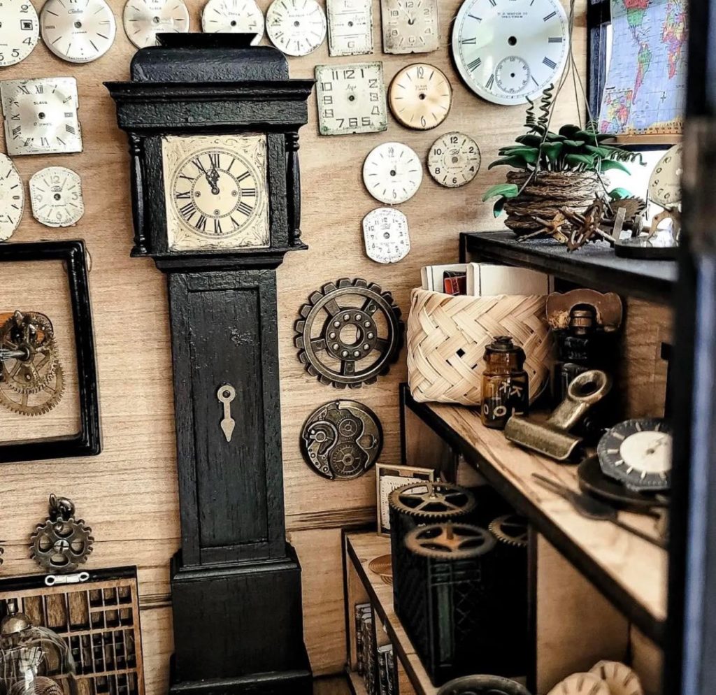 Miniature dollhouse clock shop mora clock